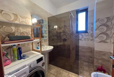 Apartament cu 2 camere decomandat în Găvana