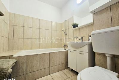 Apartament cu 2 camere semidecomandat în Gara de Nord