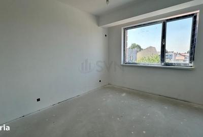 Apartament cu 3 camere decomandat în Domenii