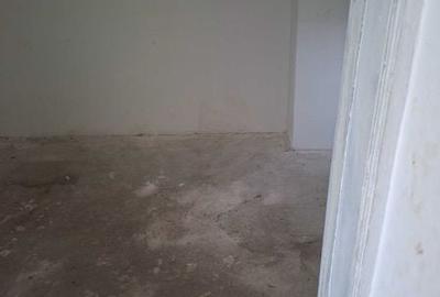 Casă cu 3 camere cu Teren 70 Mp în Central