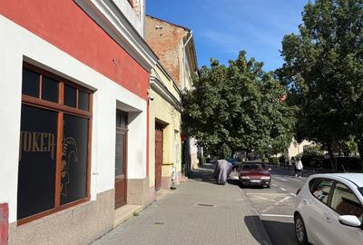 Spațiu comercial, 100 mp în Central