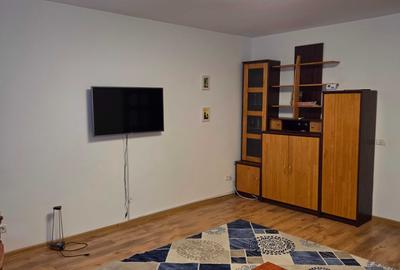 Apartament cu 3 camere decomandat în Exterior Vest - 4