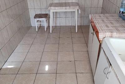 Casă cu Teren 1055 Mp în Central - 4