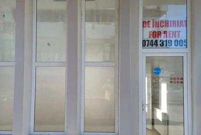 Spațiu comercial, de 21 mp, în Central - 5