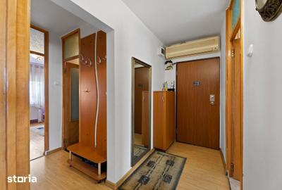 Apartament cu 3 camere în Alfa