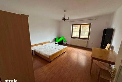 Apartament cu 3 camere decomandat în Țiglari