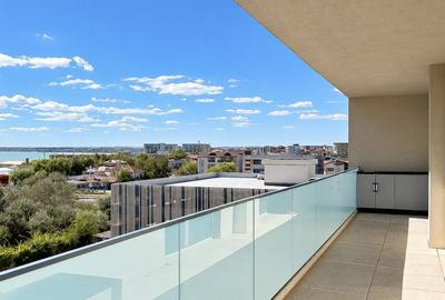 Apartament cu 3 camere decomandat, mobilat în Năvodari