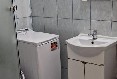 Garsonieră decomandată în Central - 2