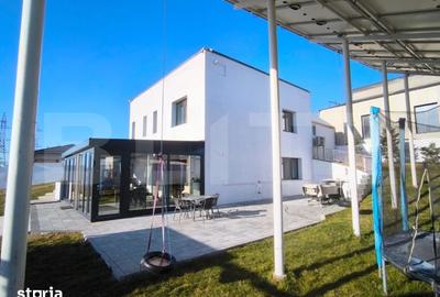 Casă cu Teren 1145 Mp în Cârcea