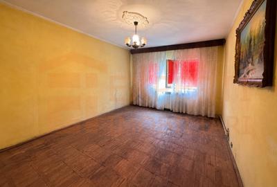 Apartament cu 2 camere decomandat în Inel II