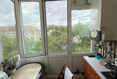 Apartament cu 2 camere decomandat în Lipovei - 2