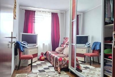 Apartament cu 4 camere decomandat în Far - 23
