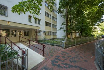 Apartament cu 2 camere decomandat, mobilat în Titan - 3