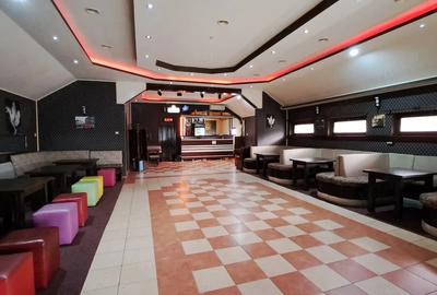 Spațiu comercial, de 120 mp, în Central - 1