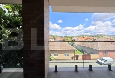Apartament cu 3 camere decomandat în Lotus - 2