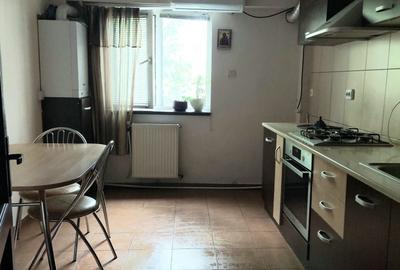 Apartament cu 3 camere decomandat în Orizont - 1