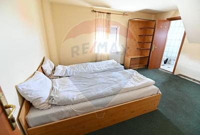 Hotel/Pensiune, de 366 mp, în Central - 18