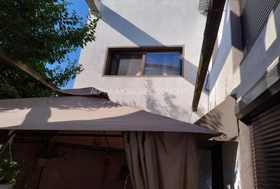 Casă individuală cu 6 camere cu Canalizare în Kamsas - 1