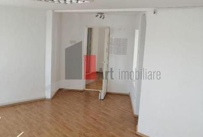 Birou, de 100 mp, în Moșilor - 1