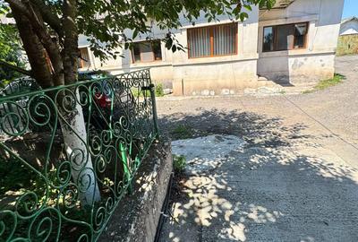 Casă cu 4 camere cu Teren 1065 Mp în Valu lui Traian - 17
