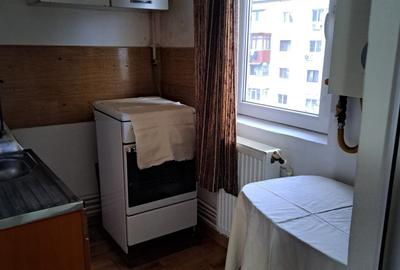 Garsonieră decomandată în Central - 3