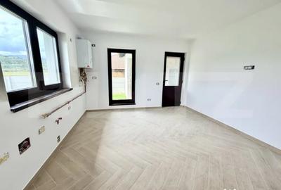Casă cu 4 camere cu Teren 500 Mp în Ighiu