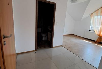 Spațiu comercial, de 60 mp, în Gării - 5