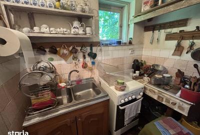 Casă cu 5 camere cu Teren 900 Mp în Pericei
