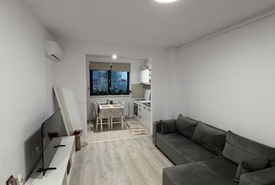 Apartament cu 2 camere decomandat în Titan