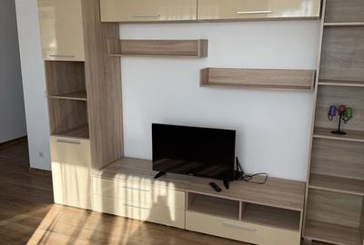 Apartament cu 2 camere decomandat în Fundeni