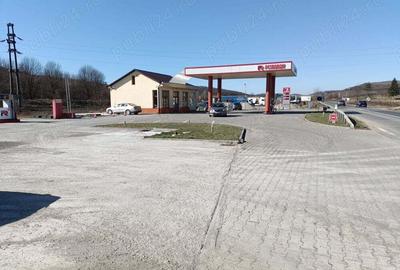 Spațiu comercial, de 4,600 mp, în Central - 1