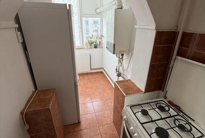 Apartament cu 3 camere decomandat în Central - 5