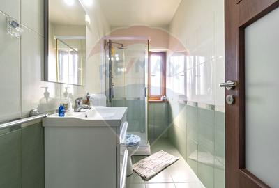 Casă individuală cu 7 camere cu Teren 1332 Mp în Cristian - 13