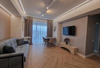 Apartament cu 2 camere decomandat în Central