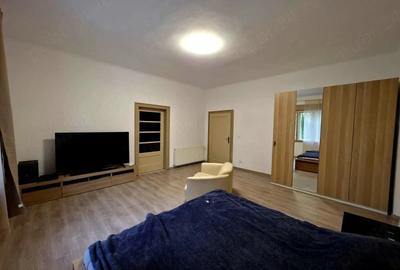Casă cu 3 camere cu Teren 500 Mp în Central - 4