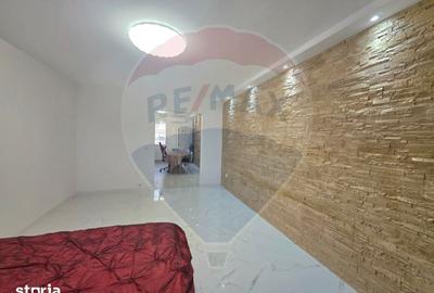 Apartament cu 3 camere în Central - 2