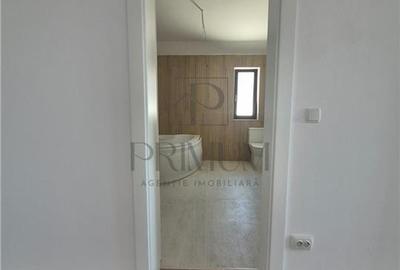 Duplex cu 4 camere cu Canalizare în Aeroport - 11