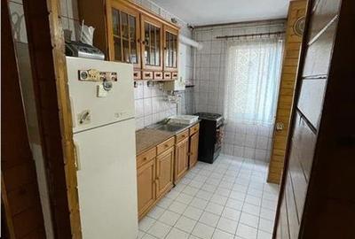 Apartament cu 4 camere decomandat în 1 Decembrie 1918 - 2