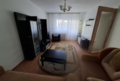 Apartament cu 2 camere decomandat în Teiul Doamnei