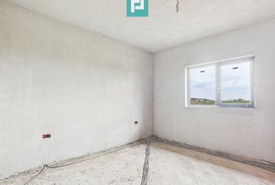 Casă individuală cu 4 camere cu Canalizare în Zimandcuz - 14