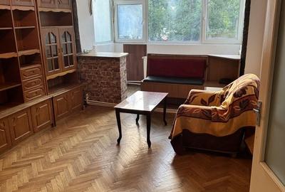 Apartament cu 2 camere nedecomandat în Țiglina 1
