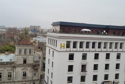 Apartament cu 2 camere semidecomandat, mobilat în Calea Victoriei