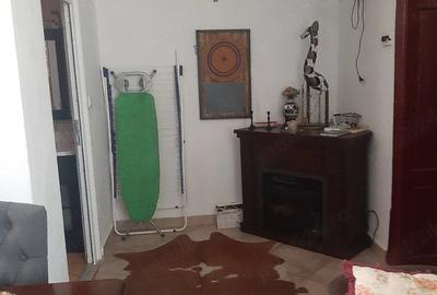 Apartament cu 3 camere semidecomandat în Central - 3