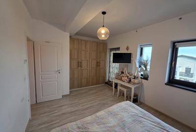 Duplex cu 4 camere cu Teren 250 Mp în Bucium - 3
