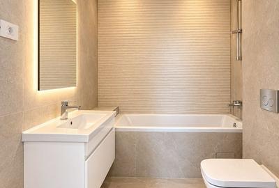 Apartament cu 3 camere semidecomandat în Străulești