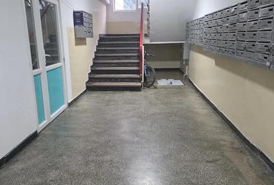 Garsonieră semidecomandată în Brâncoveanu