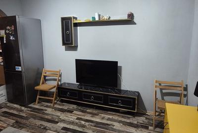 Apartament cu 2 camere semidecomandat în Iancului