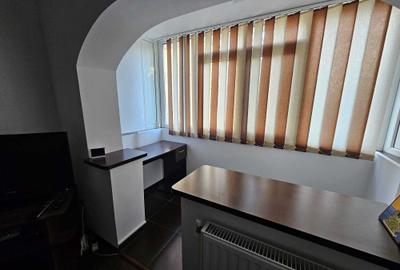 Apartament cu 2 camere semidecomandat în Central - 2