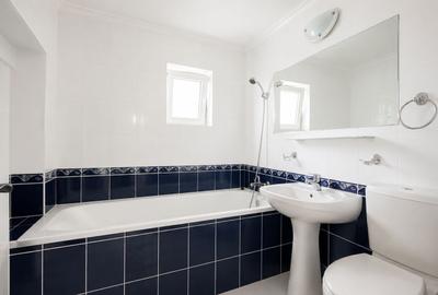 Apartament cu 3 camere decomandat în Decebal - 11