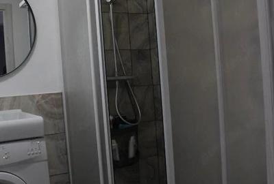 Apartament cu 3 camere decomandat în Circumvalațiunii - 3